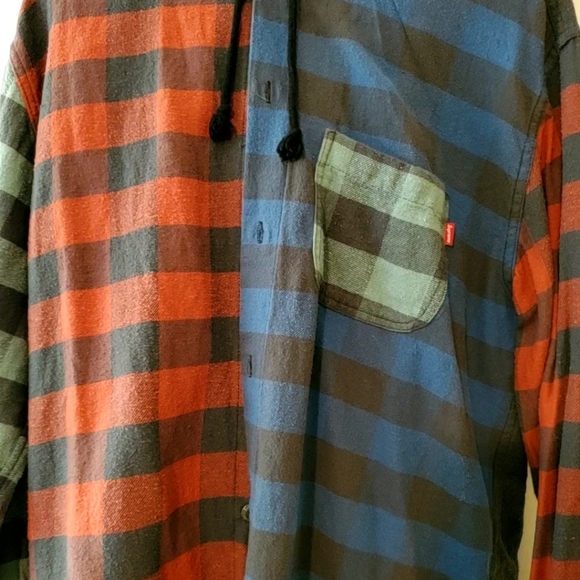 Supreme Hooded Buffalo plaid Flannel shirt - Picture 5 of 7